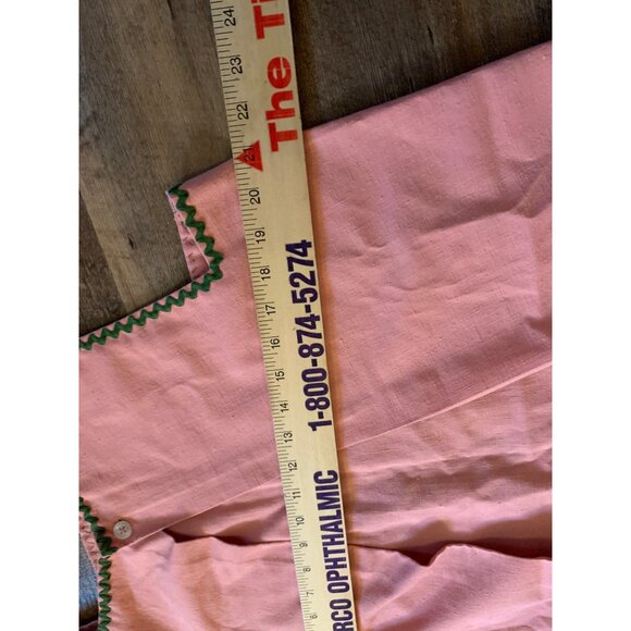 Vtg Handmade Red Apron with 2 Floral Heart Pockets - Picture 4 of 5